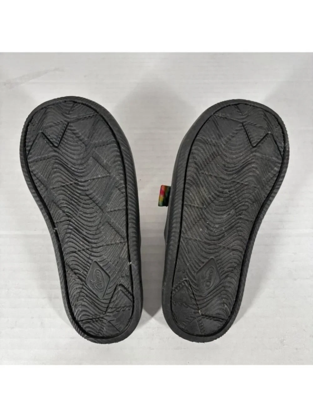 Chaco Youth Kid Size 1 Rainbow Dark Tie Dye Chillos Slip On Sport Slide Sandals